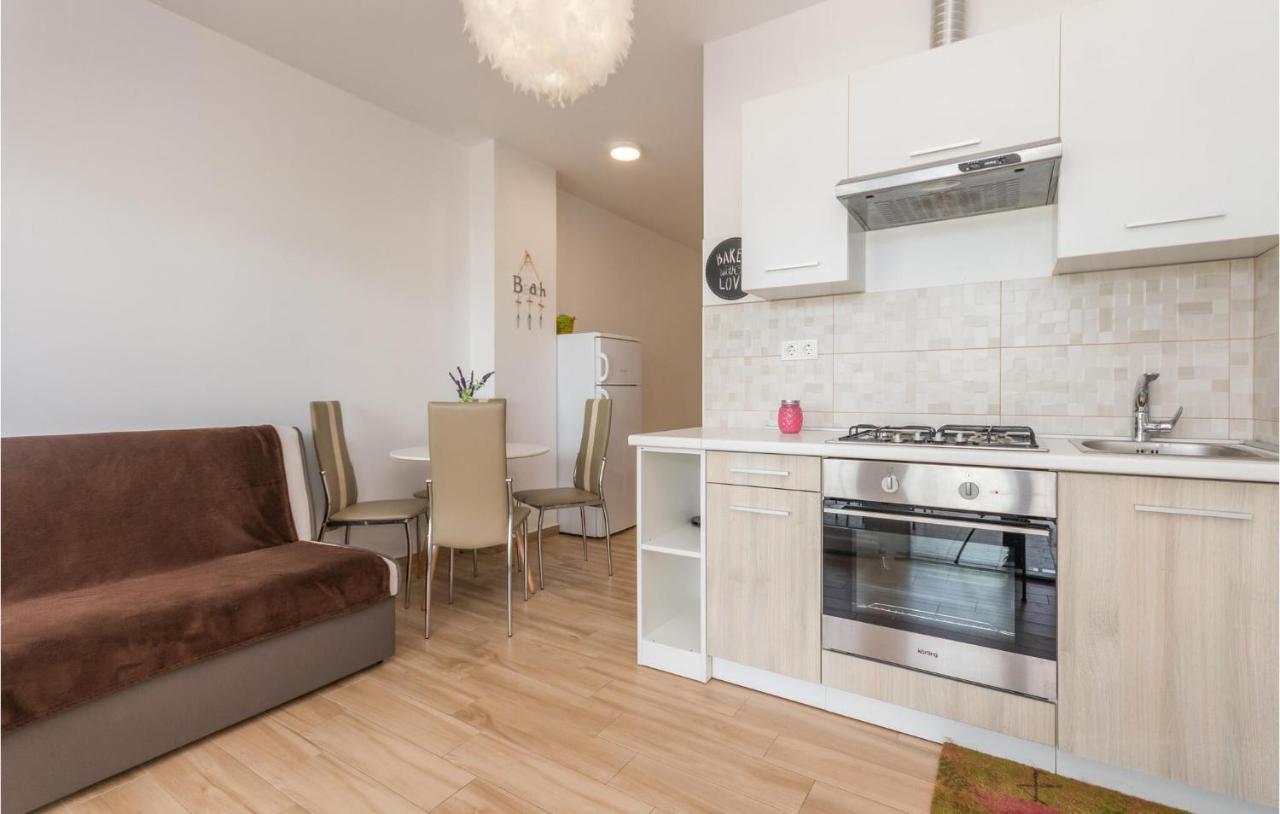 Apartments In Turanj, 20M From The Beach Sukošan Eksteriør bilde